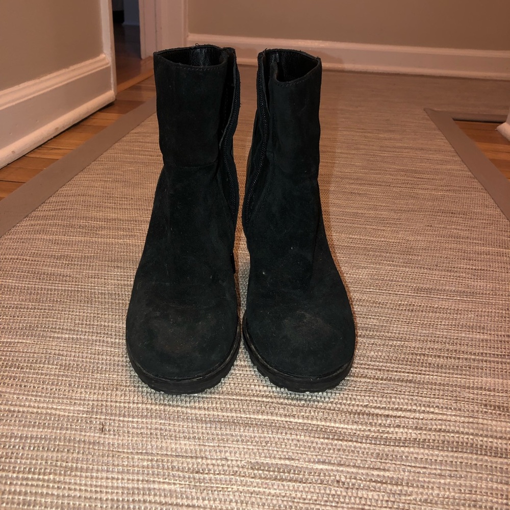 Sam Edelman black suede booties